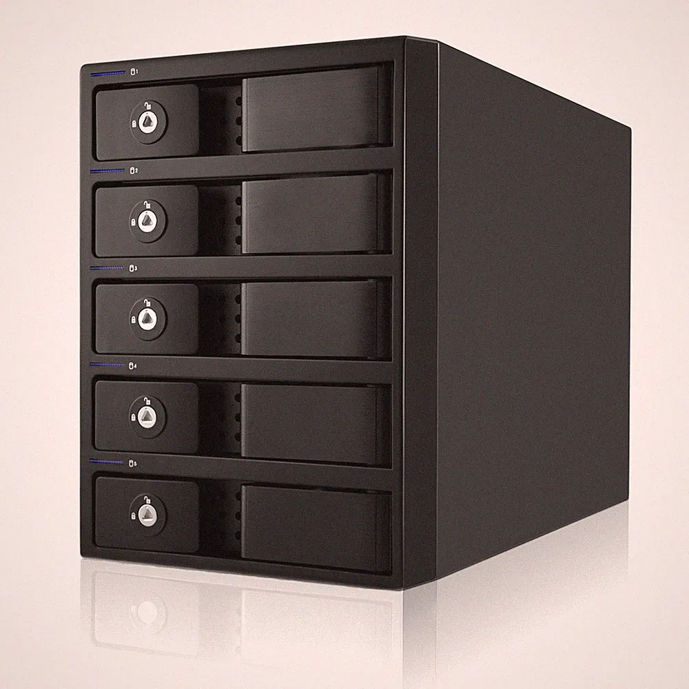 40TB Mobius 5-Bay FireWire 800, eSATA, USB 3.0 RAID Hard Drive Array